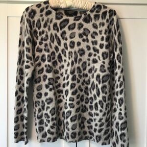 Charter Club Luxury cashmere crew neck sweater size S. Grey animal print.